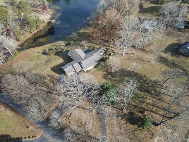 490 Hickory Nut Road, Inman, SC 29349