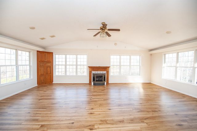 490 Hickory Nut Road, Inman, SC 29349