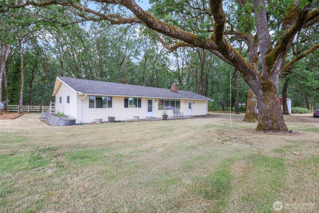 17215 Gibson Road SW, Tenino, WA 98589