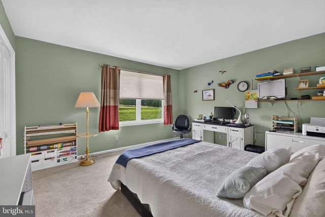 259 RIDINGS CIR, Macungie, PA 18062