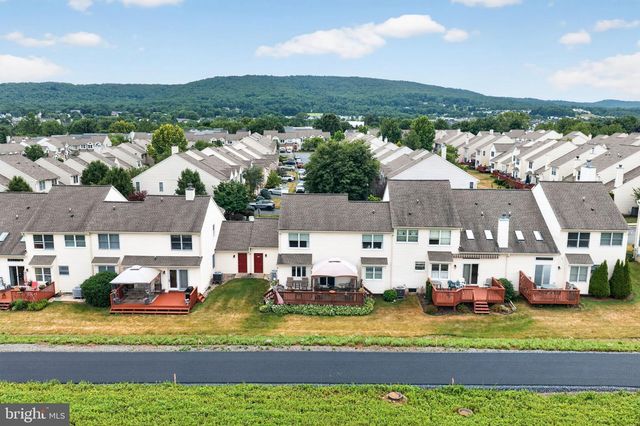 259 RIDINGS CIR, Macungie, PA 18062