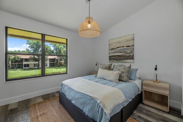 13065 Albright Court, Wellington, FL 33414