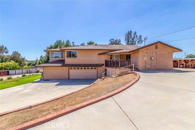 40330 Indian Tree Drive, Hemet, CA 92544