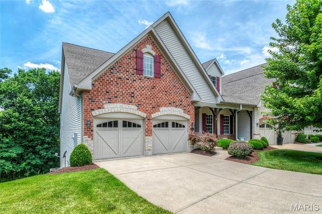 1209 Silver Fern Drive, Lake St Louis, MO 63367