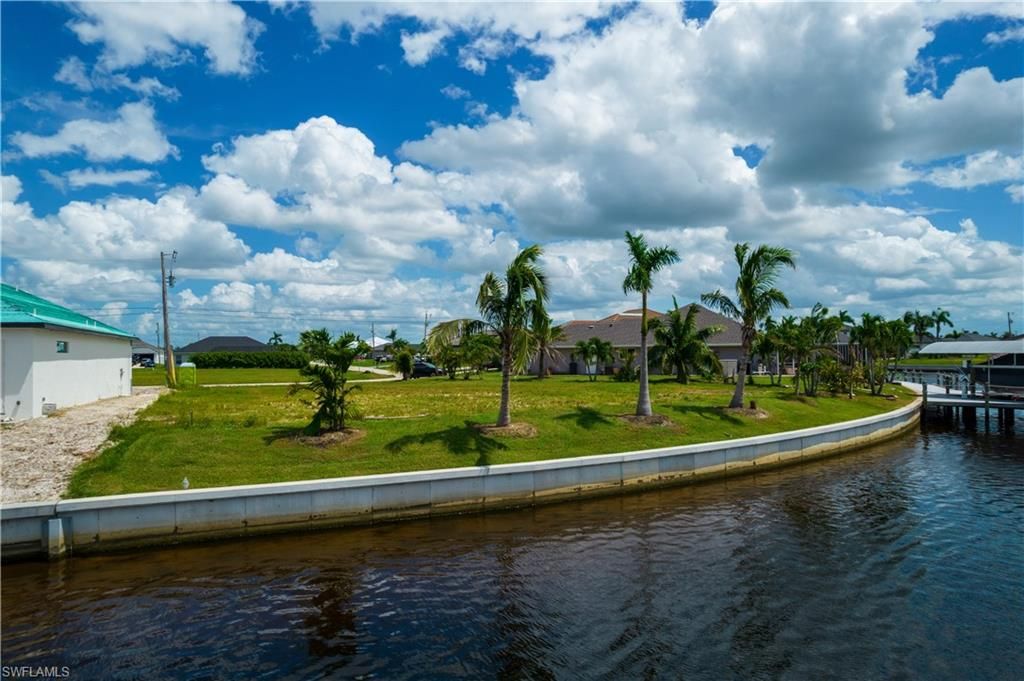 1414 NW 37th PL, CAPE CORAL, FL 33993 — photo 2
