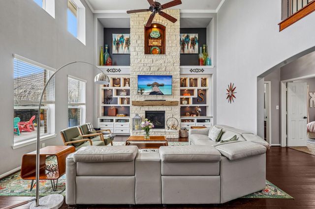 4410 Clearwater Road, Baytown, TX 77523