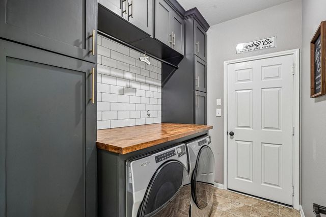 4410 Clearwater Road, Baytown, TX 77523