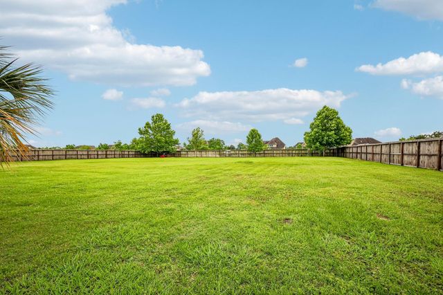 4410 Clearwater Road, Baytown, TX 77523