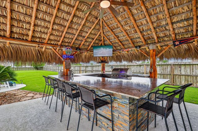 4410 Clearwater Road, Baytown, TX 77523