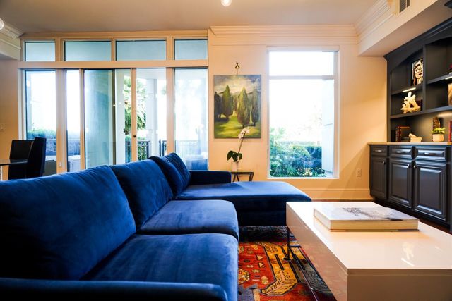 113 N Plaza Ct. Court T-3, Mount Pleasant, SC 29464