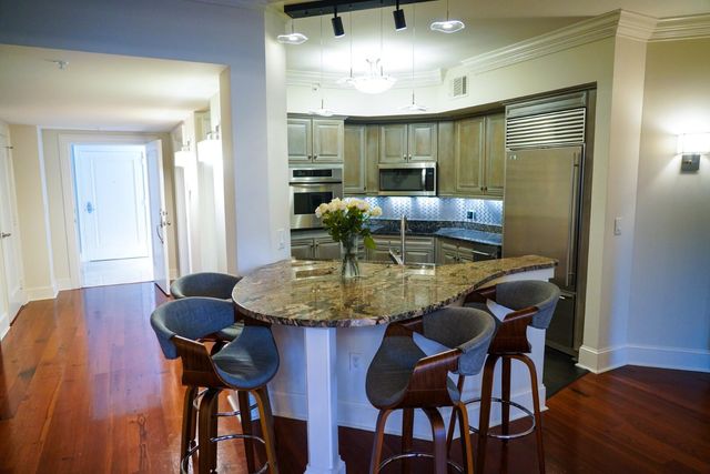 113 N Plaza Ct. Court T-3, Mount Pleasant, SC 29464