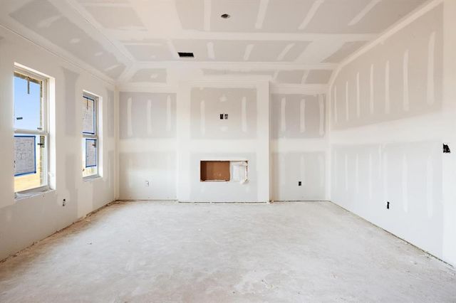 12505 Dolche Vita Drive, Yukon, OK 73099