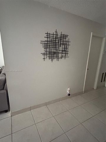 16919 N Bay Rd 214, Sunny Isles Beach, FL 33160