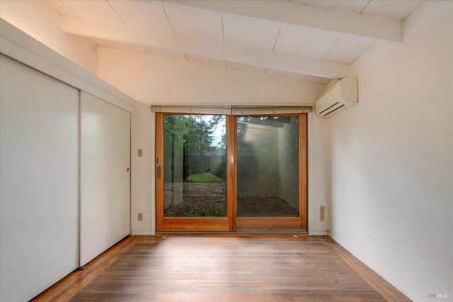 852 Austin Ave, Sonoma, CA 95476