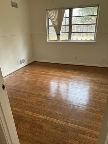 1914 Westcrest Drive, Houston, TX 77055