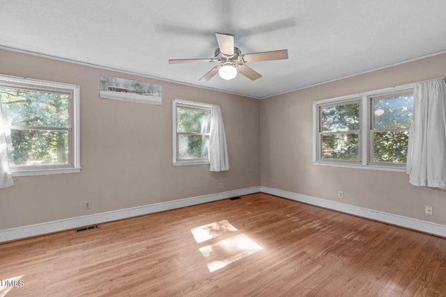 220 Gordon Street, Cary, NC 27511