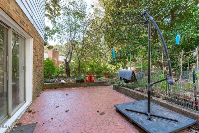 220 Gordon Street, Cary, NC 27511