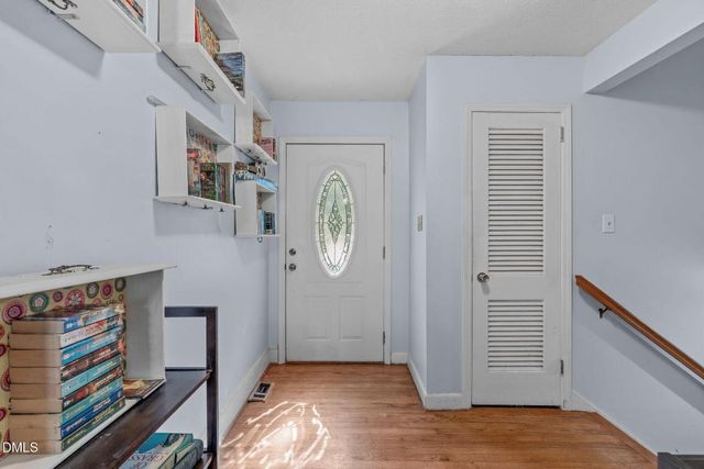 220 Gordon Street, Cary, NC 27511