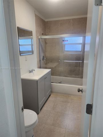 1726 SW 25th Ave B, Miami, FL 33145