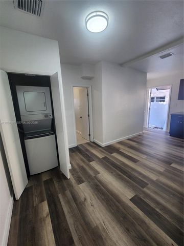 1726 SW 25th Ave B, Miami, FL 33145