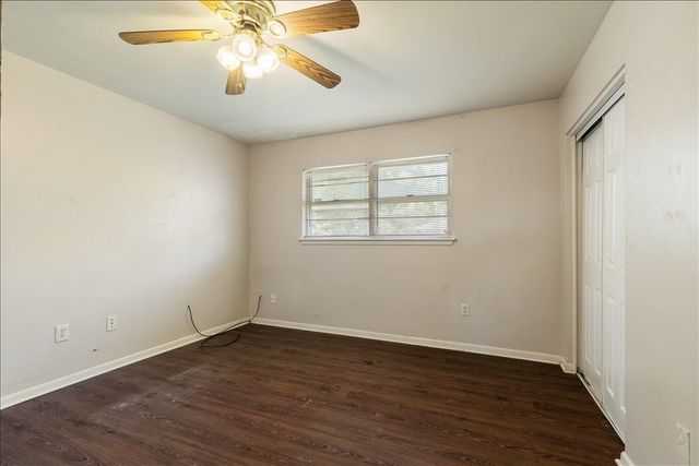 5 NW 57th St, Lawton, OK 73505