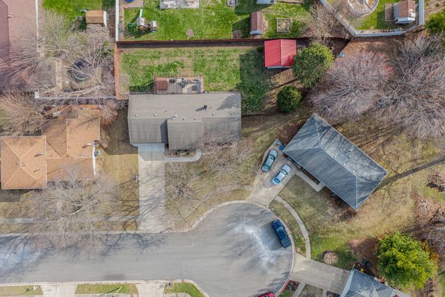 102 RAVEN Court, Morris, IL 60450