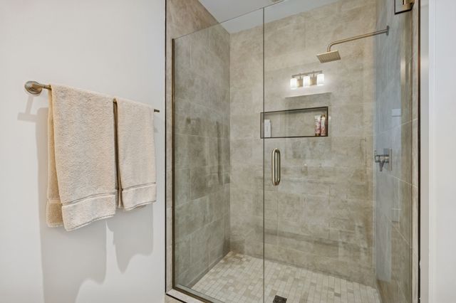 3727 Estes Rd, Nashville, TN 37215