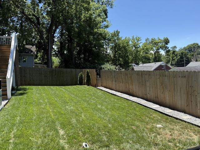 3727 Estes Rd, Nashville, TN 37215