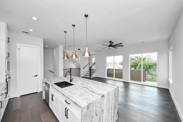 3419 Arlington Street, Houston, TX 77018