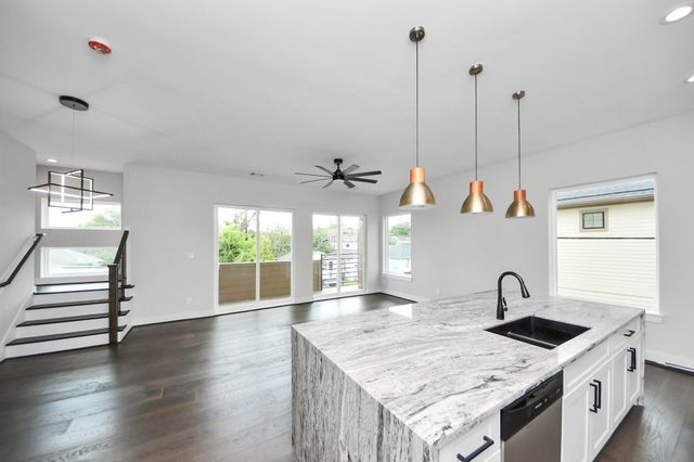 3419 Arlington Street, Houston, TX 77018