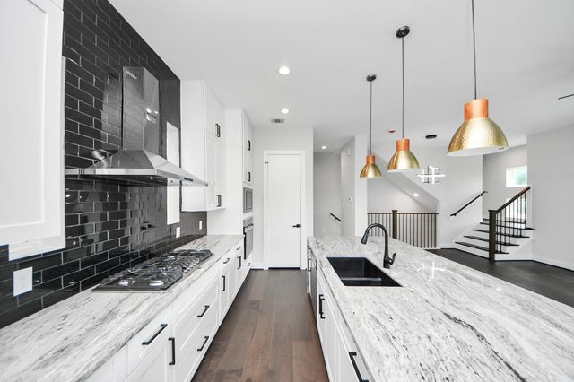 3419 Arlington Street, Houston, TX 77018