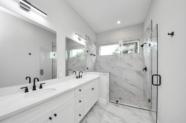 3419 Arlington Street, Houston, TX 77018