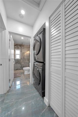 11221 NE 9th Ct, Biscayne Park, FL 33161