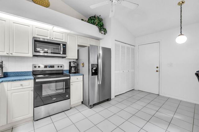 7773 Silver Lake Drive, Delray Beach, FL 33446