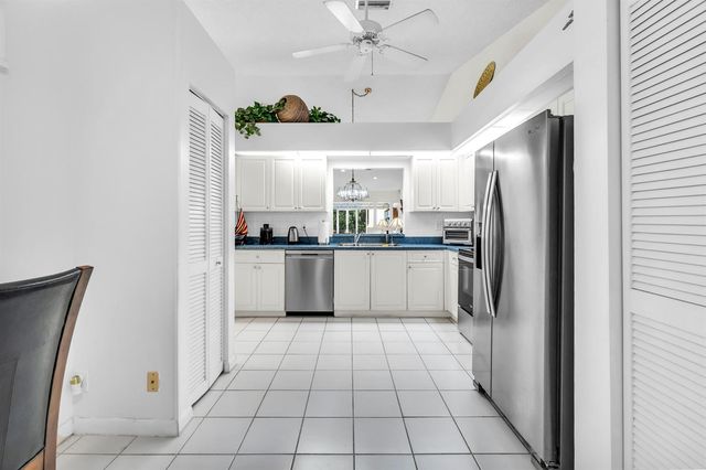 7773 Silver Lake Drive, Delray Beach, FL 33446