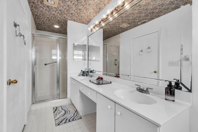 7773 Silver Lake Drive, Delray Beach, FL 33446