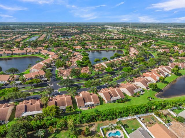 7773 Silver Lake Drive, Delray Beach, FL 33446