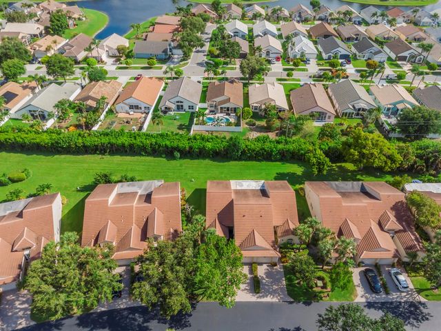 7773 Silver Lake Drive, Delray Beach, FL 33446