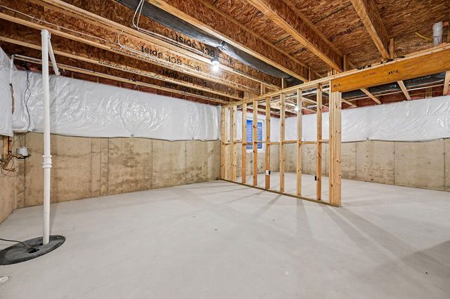 58802 Swenson Street, Mattawan Vllg, MI 49071