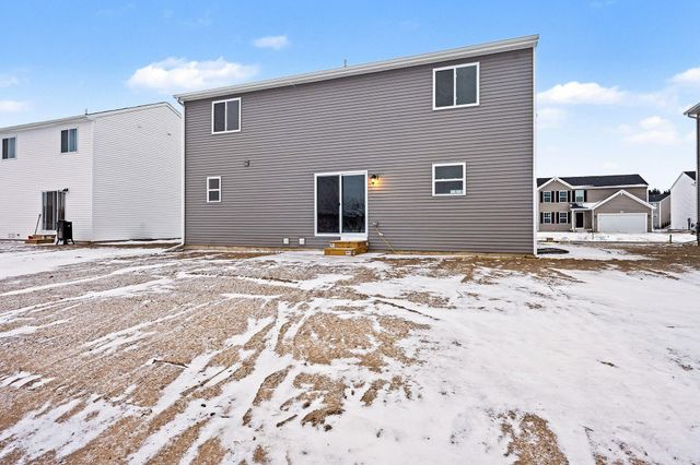 58802 Swenson Street, Mattawan Vllg, MI 49071