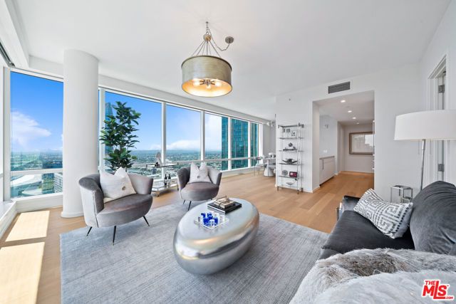877 Francisco Street 2609, Los Angeles, CA 90017