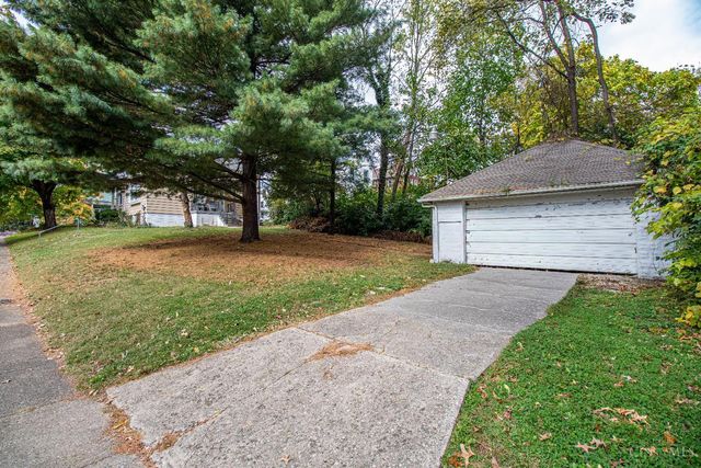 3850 Taft Avenue, Cincinnati, OH 45211