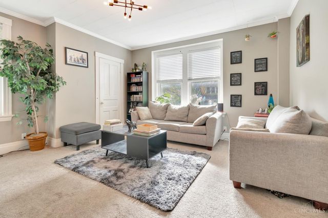 3850 Taft Avenue, Cincinnati, OH 45211