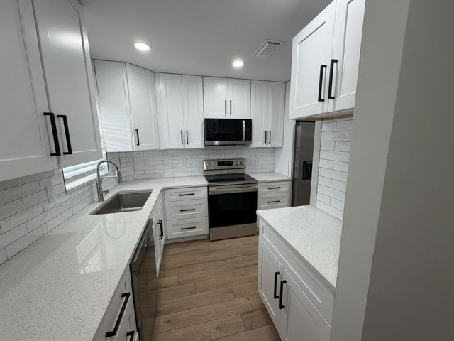 18081 SE Country Club Drive 17-170, Jupiter, FL 33469