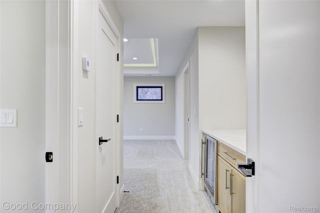 2533 N Vermont Avenue, Royal Oak, MI 48073