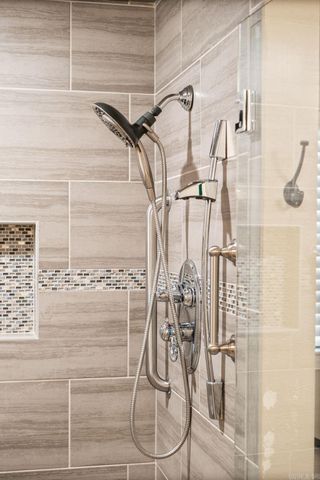 40 Pine Mountain Dr, Conway, AR 72034