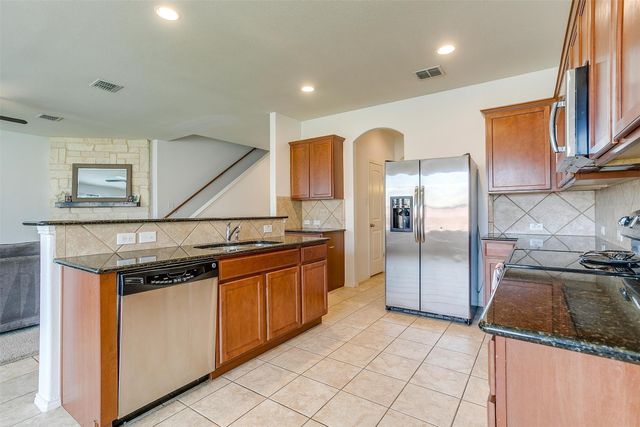 1320 Shelley Drive, Burleson, TX 76028