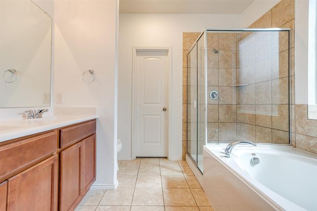 1320 Shelley Drive, Burleson, TX 76028