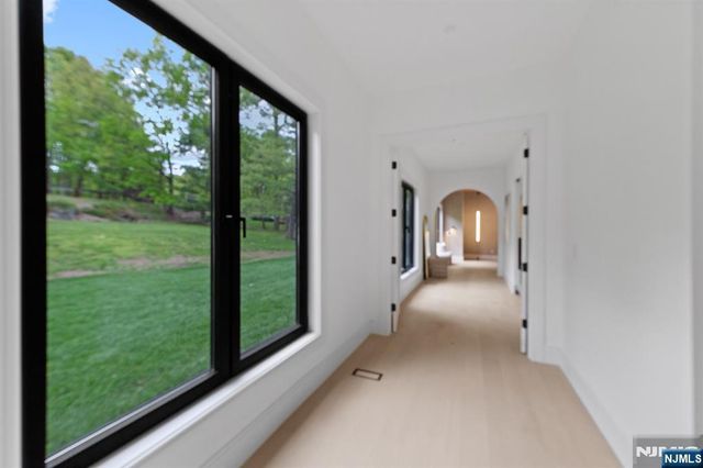 809 Shore Drive, Kinnelon Borough, NJ 07405