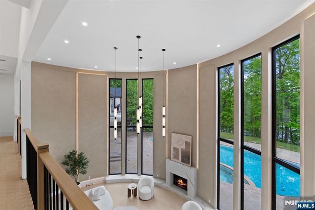 809 Shore Drive, Kinnelon Borough, NJ 07405